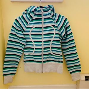 Size 6 Lululemon Scuba Hoodie